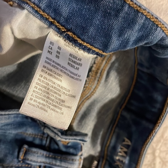 American Eagle jeans - Picture 2 of 3